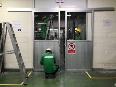 งาน Aluminium door